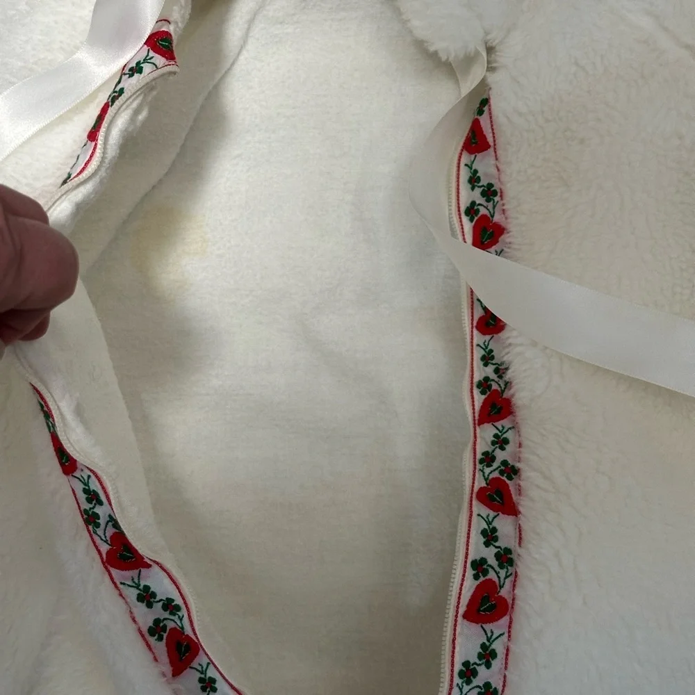Vintage Baby Infant Newborn Tot Lines Bunting Faux Fur White Zippered Hoodie - Picture 4 of 8